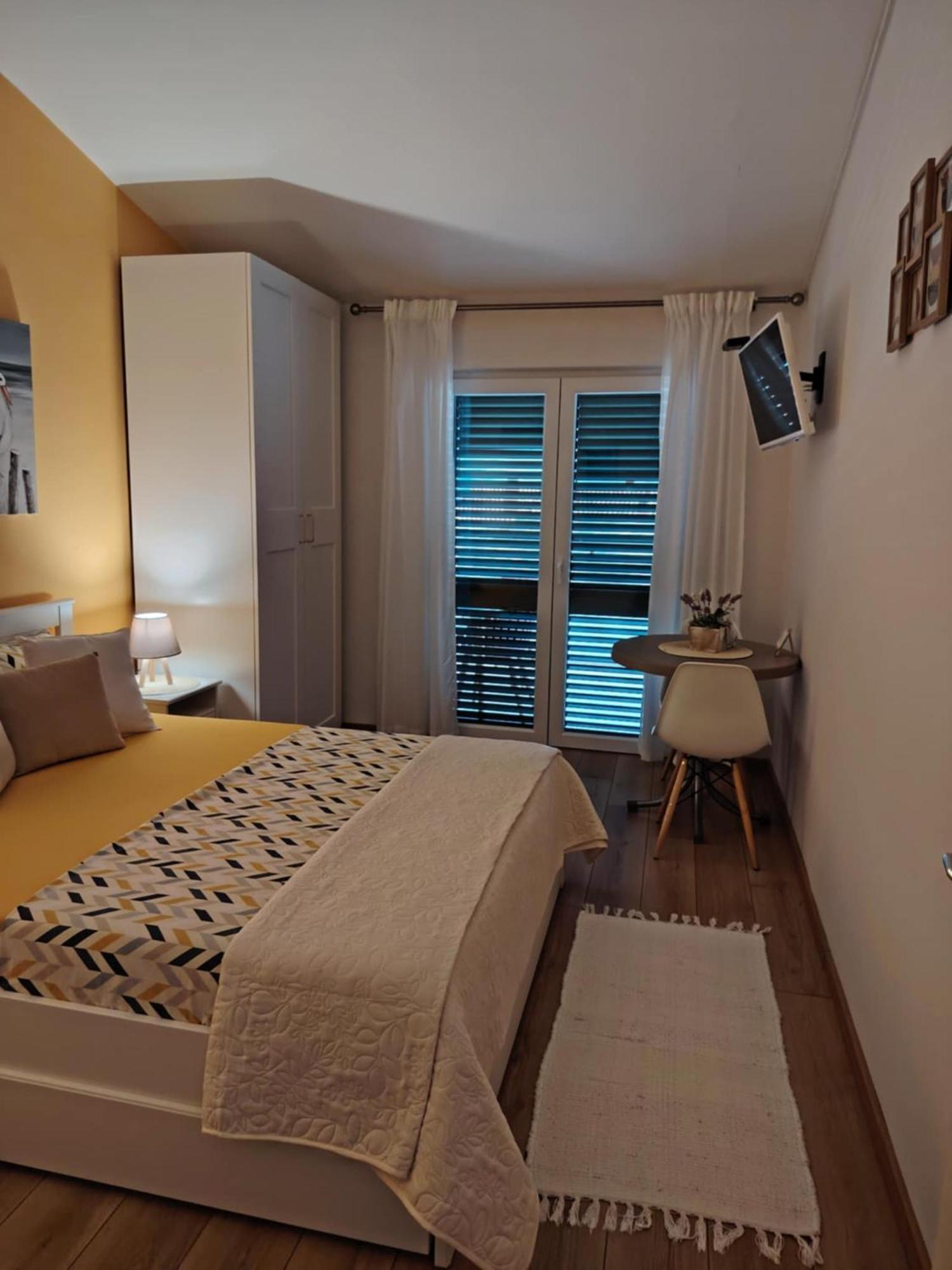 Apartments Marija Makarska Exterior photo